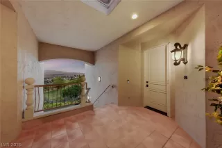 Photo #6: 2790710 Listing