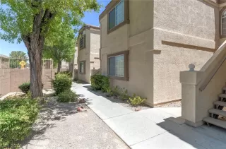 Photo #1: 2790747 Listing