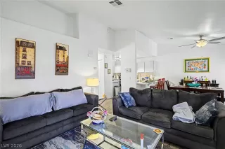 Photo #4: 2790747 Listing