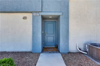 Photo #6: 2790760 Listing