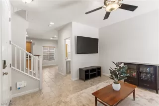 Photo #2: 2790762 Listing 