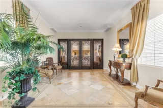 Photo #5: 2790788 Listing