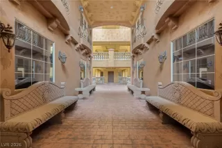 Photo #6: 2790788 Listing