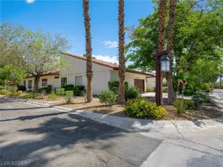 Photo #5: 2790906 Listing