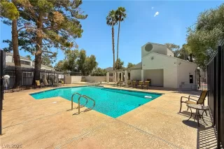 Photo #1: 2791004 Listing