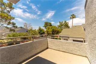 Photo #6: 2791004 Listing