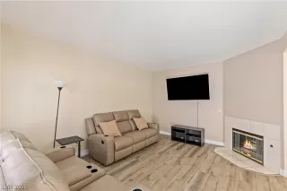 Photo #1: 2791075 Listing