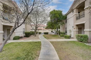 Photo #1: 2791148 Listing
