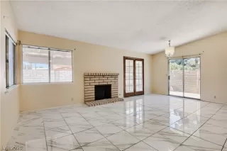 Photo #6: 2791174 Listing