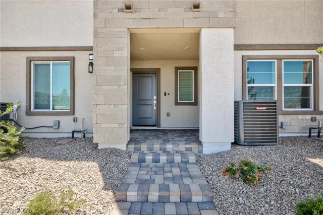 MLS: 2791220 Condo For Sale