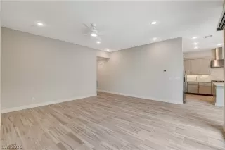 Photo #2: 2791247 Listing 