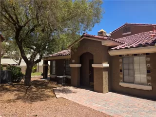 Photo #1: 2791268 Listing