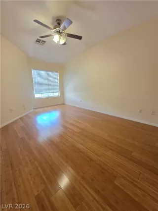 Photo #2: 2791268 Listing