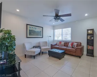 Photo #1: 2791368 Listing