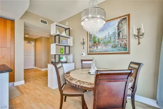 Photo #3: 2791382 Listing