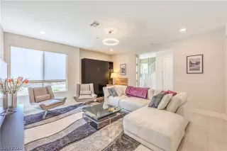 Photo #6: 2791406 Listing