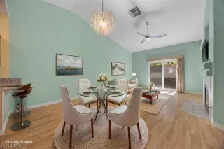 Photo #2: 2791407 Listing