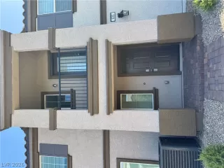 Photo #3: 2791443 Listing