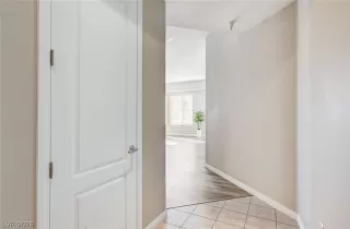Photo #4: 2791453 Listing