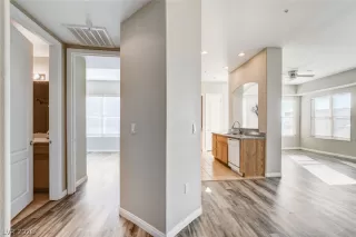 Photo #6: 2791453 Listing