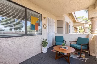 Photo #4: 2791457 Listing