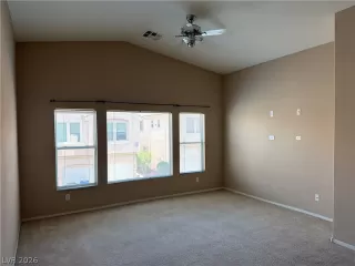 Photo #3: 2791530 Listing