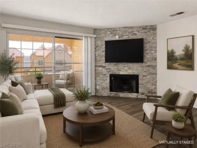 MLS: 2791624 Condo For Sale