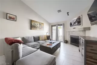 Photo #5: 2791630 Listing 
