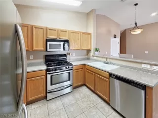 Photo #3: 2791631 Listing