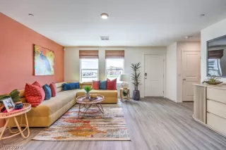 Photo #6: 2791695 Listing