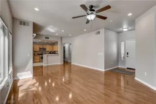 Photo #5: 2791696 Listing