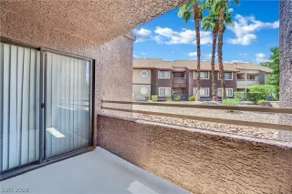 Photo #4: 2791726 Listing