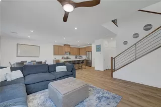 Photo #2: 2791750 Listing