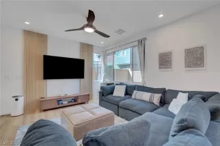 Photo #6: 2791750 Listing
