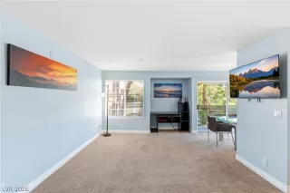 Photo #3: 2791820 Listing