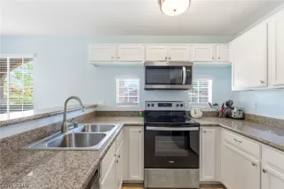 Photo #5: 2791820 Listing