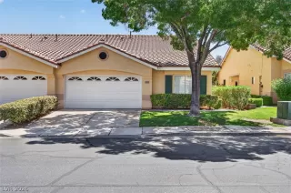 Photo #2: 2791854 Listing
