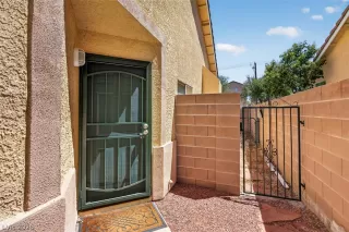 Photo #3: 2791854 Listing