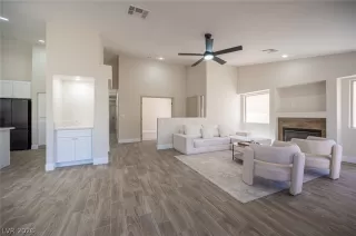 Photo #6: 2791911 Listing 