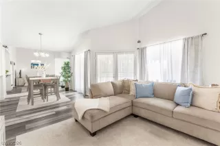 More Details about MLS # 2791953 : 5581 ORCHARD LANE 150
