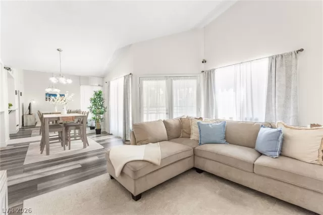 MLS: 2791953 Condo For Sale