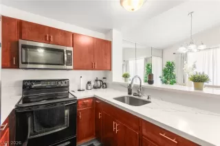 Photo #1: 2791953 Listing