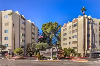 Photo #2: 2792094 Listing