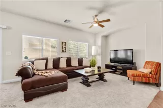 Photo #4: 2792102 Listing 