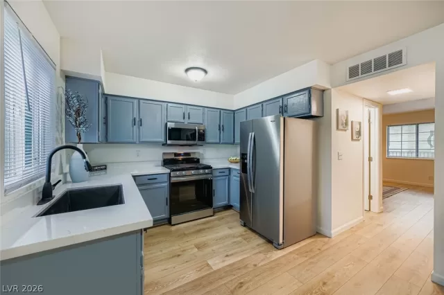 MLS: 2792120 Condo For Sale