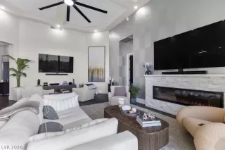 Photo #1: 2792159 Listing