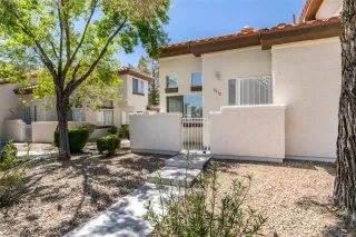 Photo #1: 2792167 Listing
