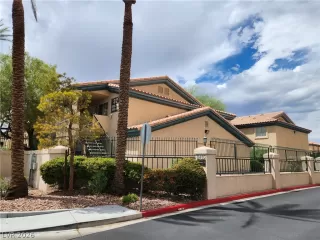Photo #6: 2792276 Listing 