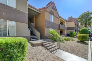 Photo #2: 2792287 Listing