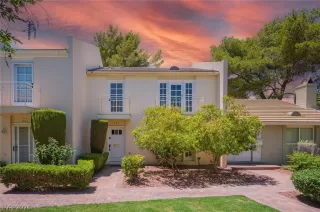 Photo #2: 2792301 Listing 